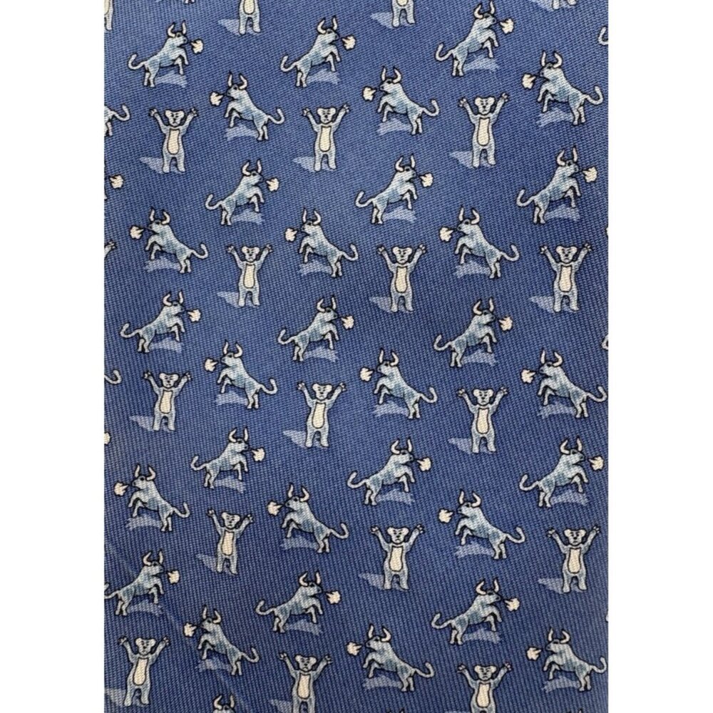 Vineyard Vines Men’s Necktie 100% Silk Blue Bulls Teddy Bears Outdoor Luxury 62" - Picture 2 of 7